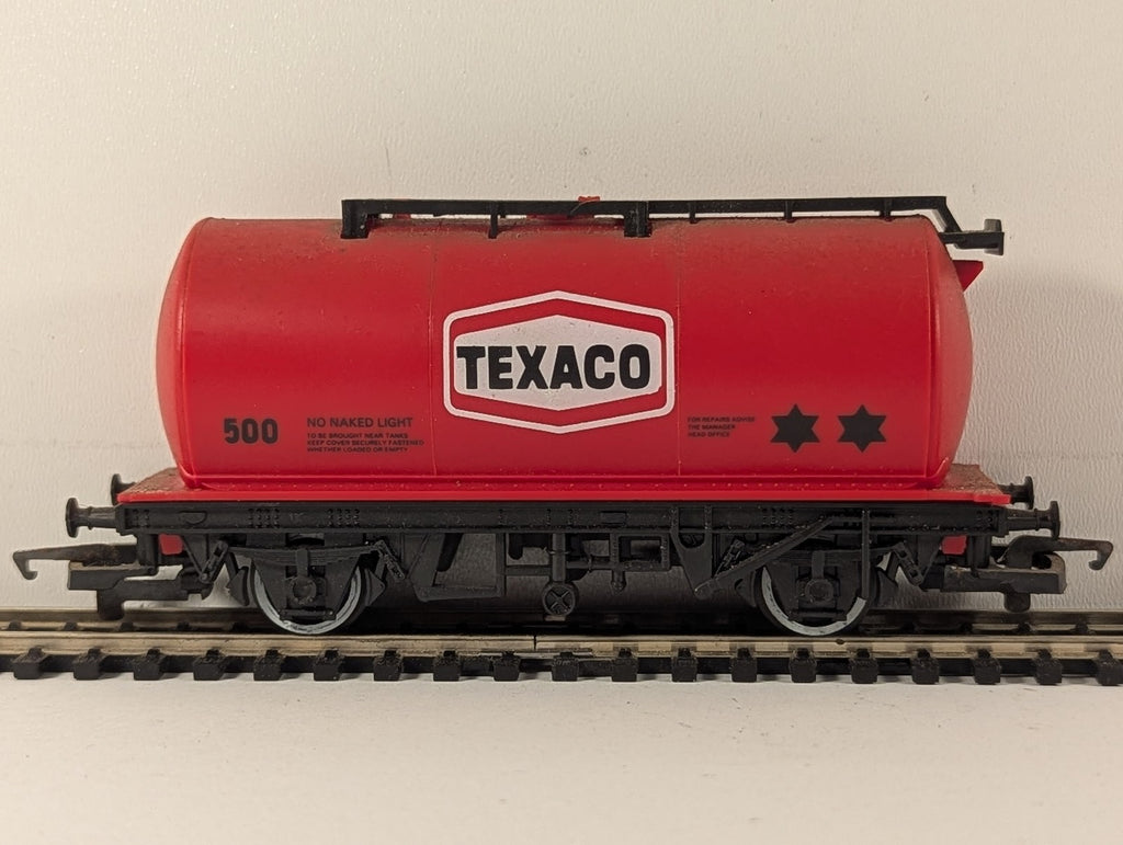 Hornby OO Gauge Texaco Tank Wagon 500 Texaco Red R234