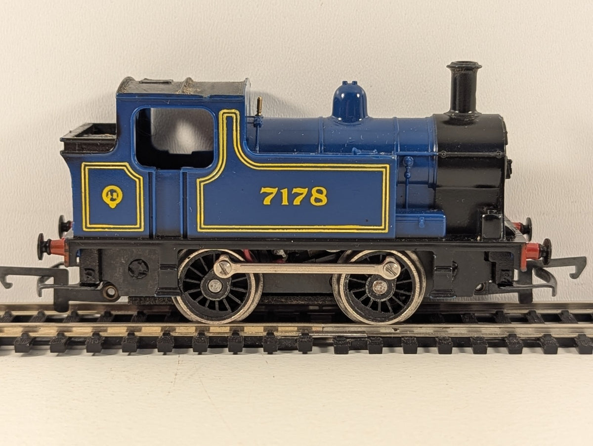 Hornby R255 OO Gauge 0-4-0 Industrial Tank Loco 7178