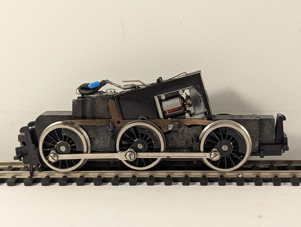 Hornby OO Gauge 0-6-0 Locomotive Chassis Black Spares or Repair