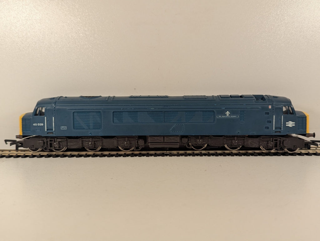 Mainline OO Gauge Class 45 'The Manchester Regiment' Locomotive 45