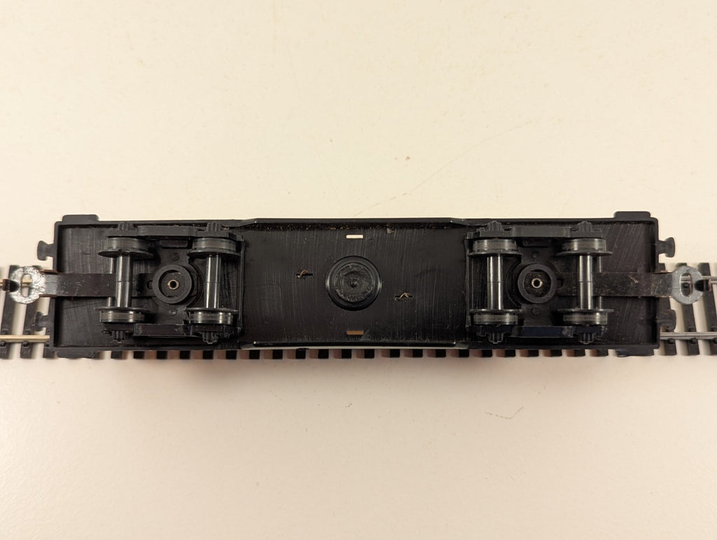 Konrad Dressler HO Gauge Shell Bogie Tank Wagon