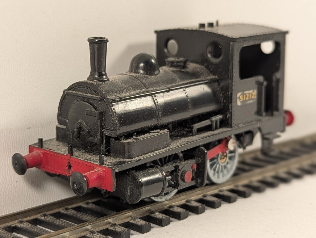 Hornby OO Gauge L&Y Class 21 Pug 0-4-0ST Steam Locomotive 51212 BR Black