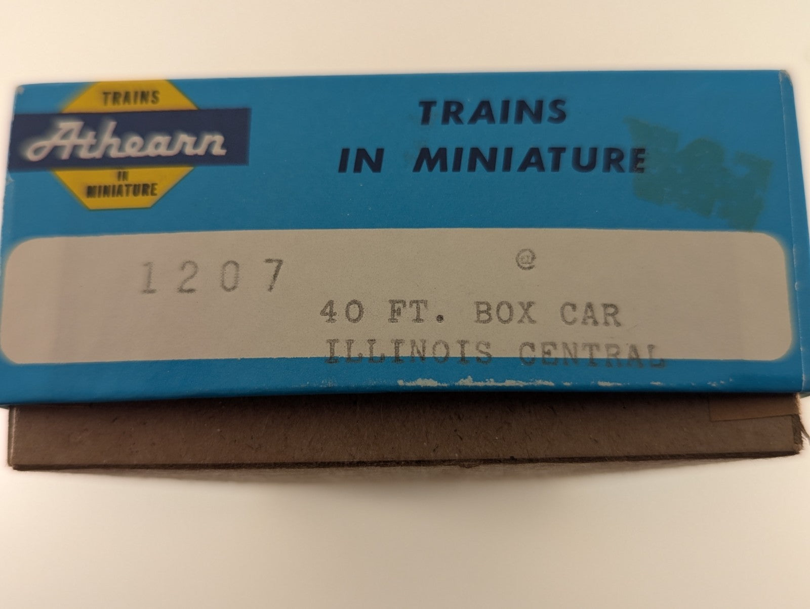Athearn HO Gauge 40ft Box Car Boxcar IC 30125 Illinois Central 1207
