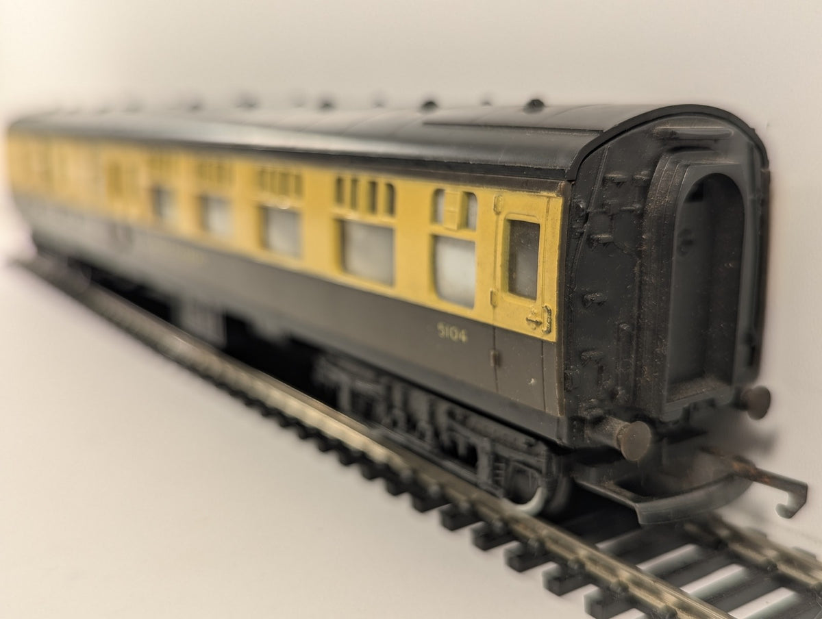 Hornby OO Gauge GWR Collett Brake Third Coach Passenger Coach 5104