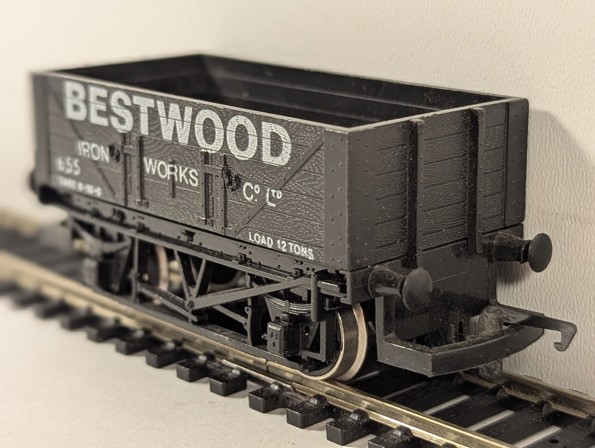 Hornby OO Gauge Bestwood Iron Works Open Wagon 7-Plank Open Wagon 655