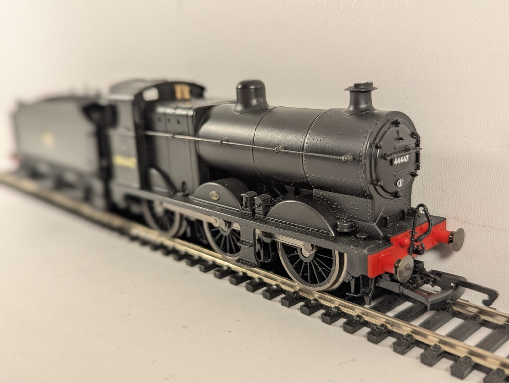Hornby OO Gauge Fowler Class 4F 0-6-0 Steam Locomotive 44447 BR Black