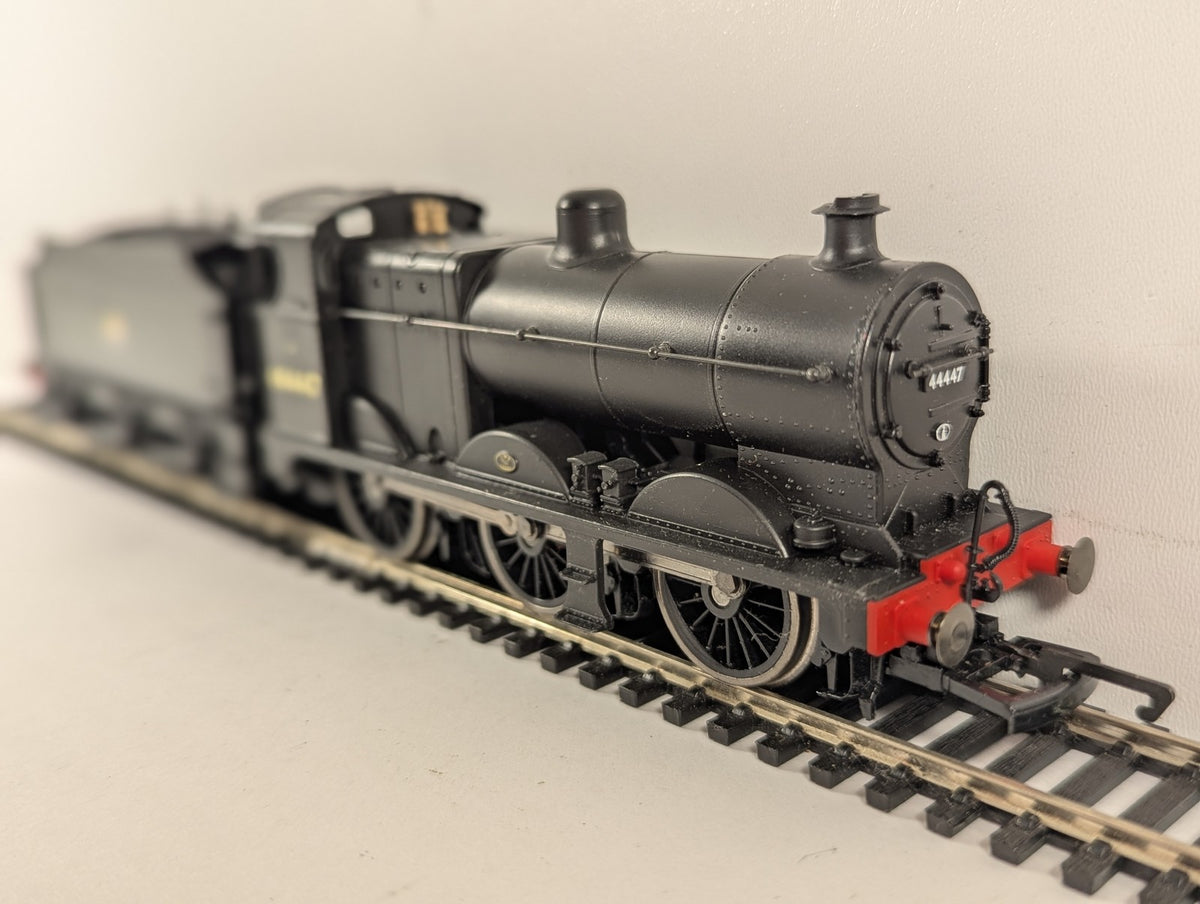 Hornby OO Gauge Fowler Class 4F 0-6-0 Steam Locomotive 44447 BR Black
