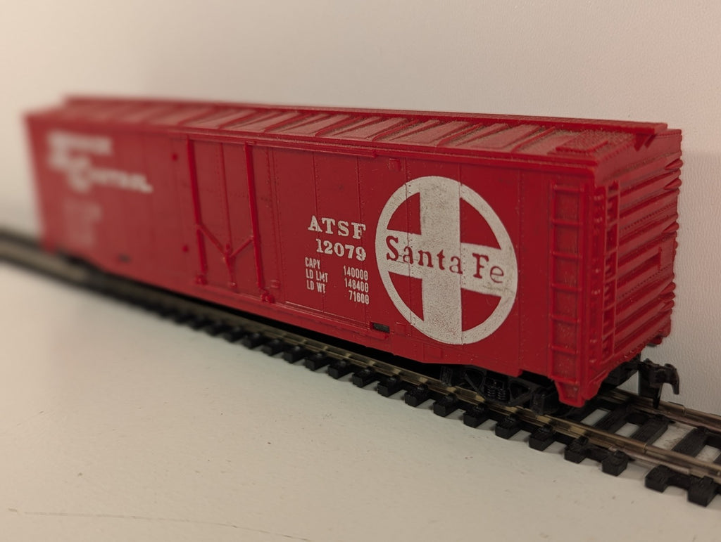 Tyco HO Scale Santa Fe ATSF 12079 “Shock Control” Box Car