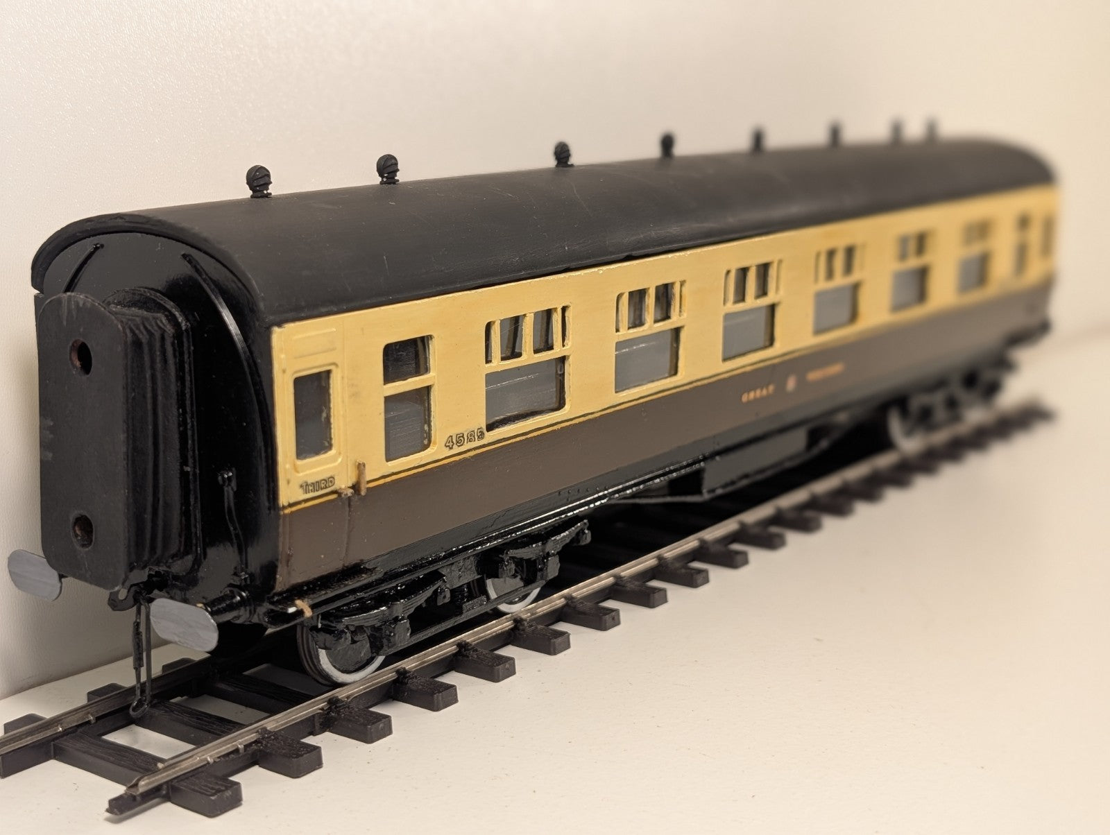 Leeds Company O Gauge Kitbuilt Great Western Chocolate & Cream 3rd Coach 4589