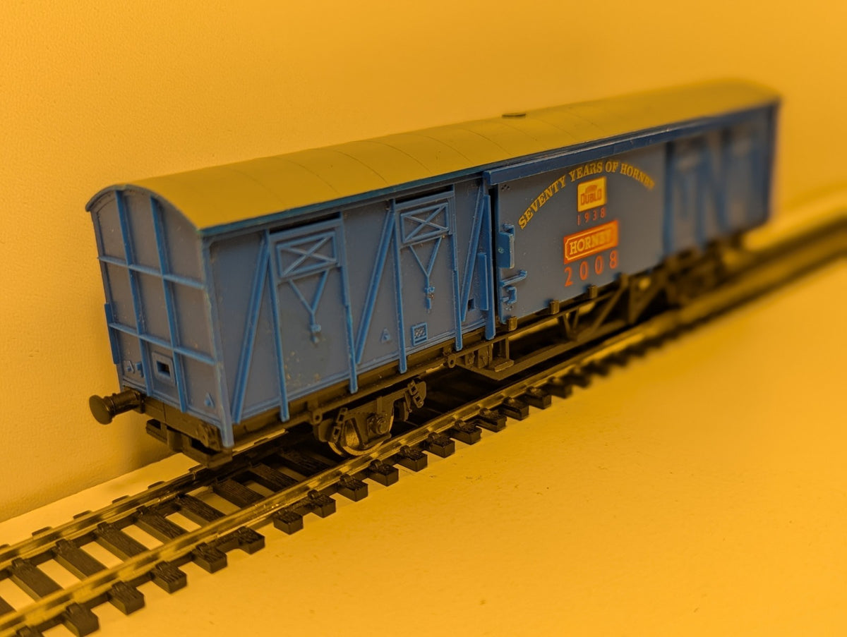 Hornby R6414 70 Years of Hornby Anniversary Wagon