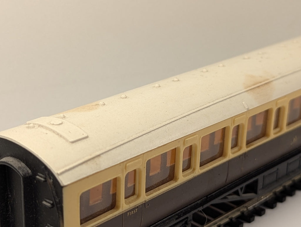 Grafar OO Gauge GWR Composite Passenger Coach