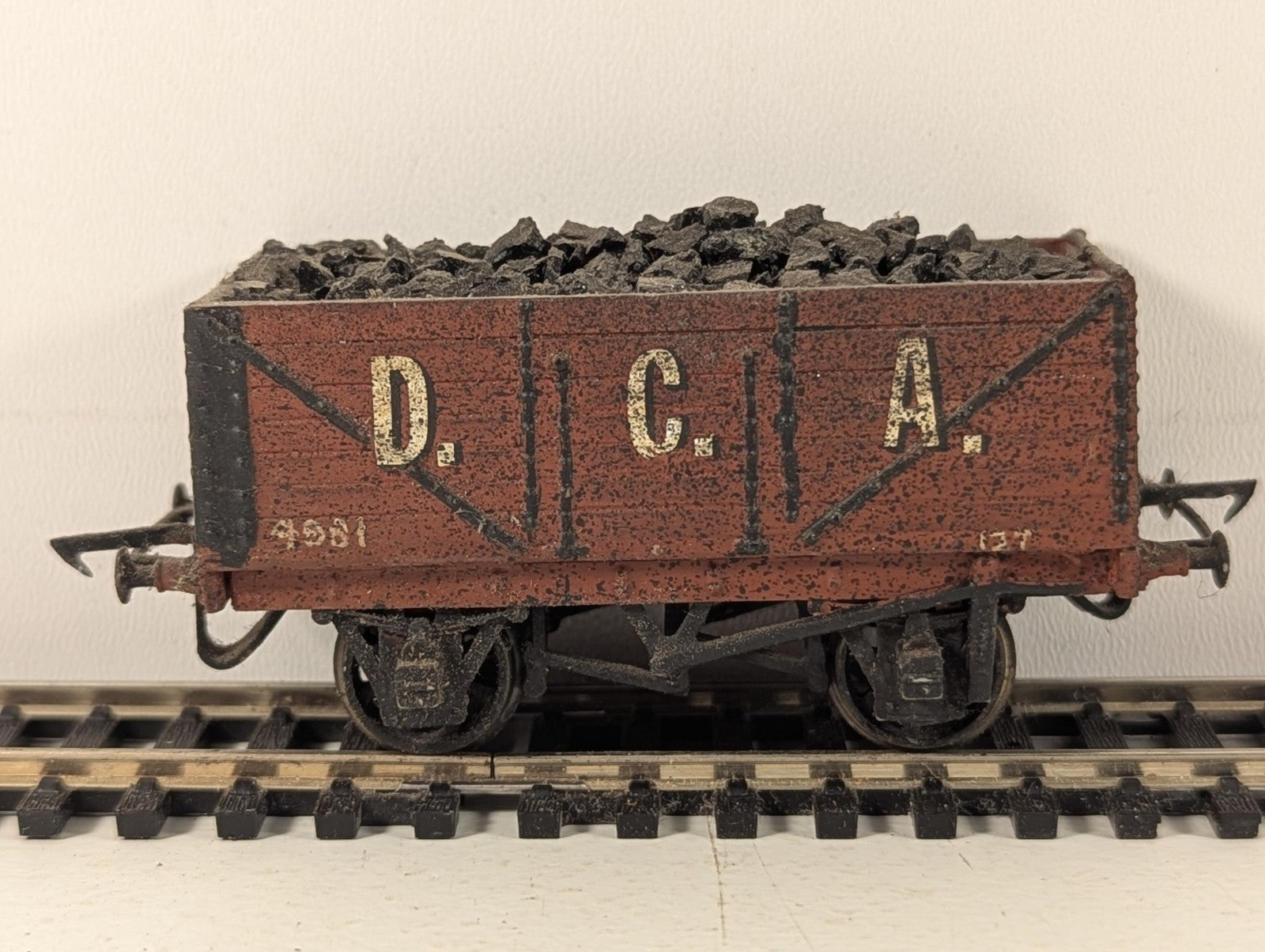 Kitbuilt 7-Plank Open Coal Wagon Goods Wagon 4981 D.C.A. Brown