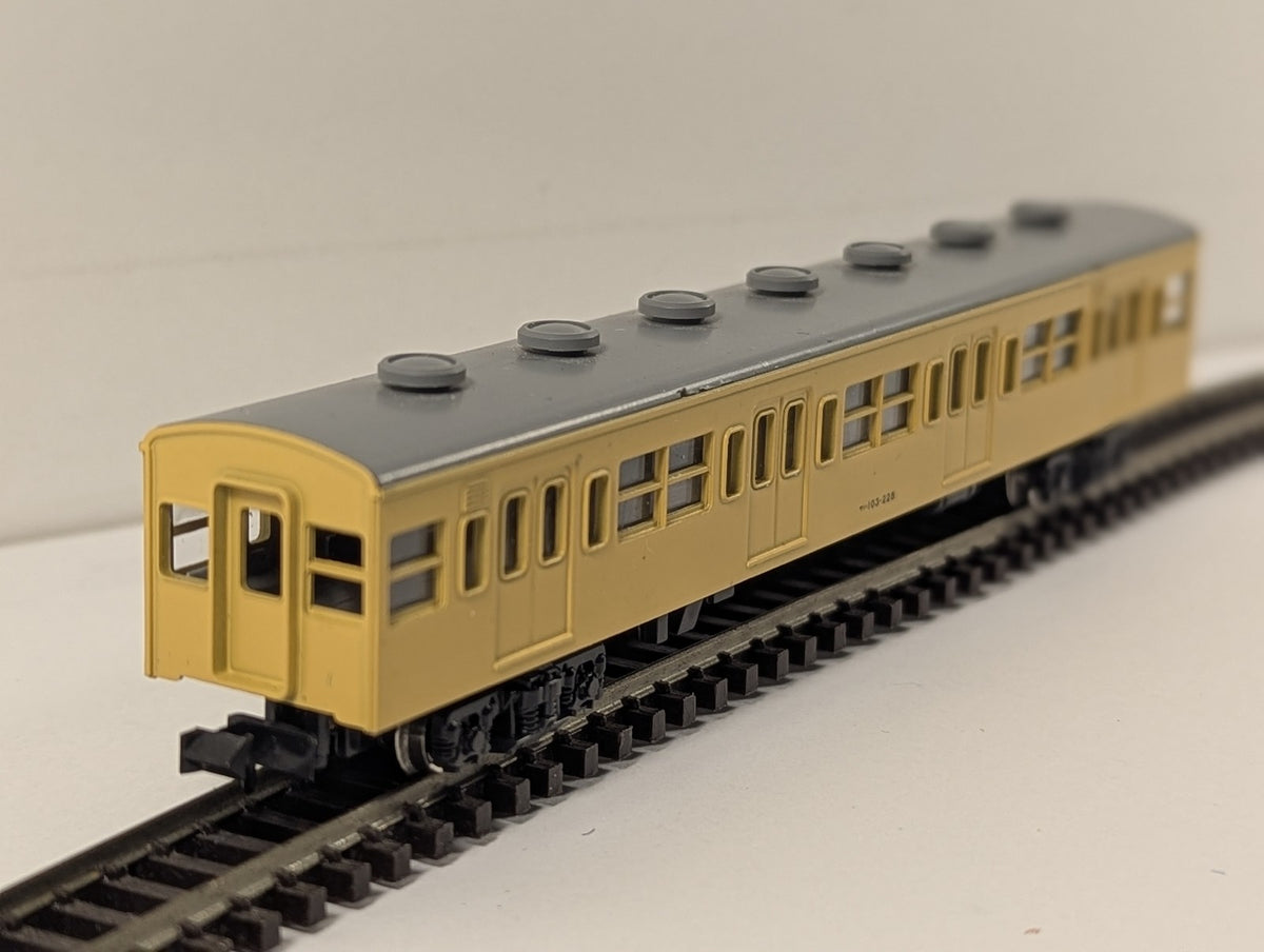 Kato N Gauge JNR Series 103 Saha 103 Intermediate Commuter Coach Passenger Coach
