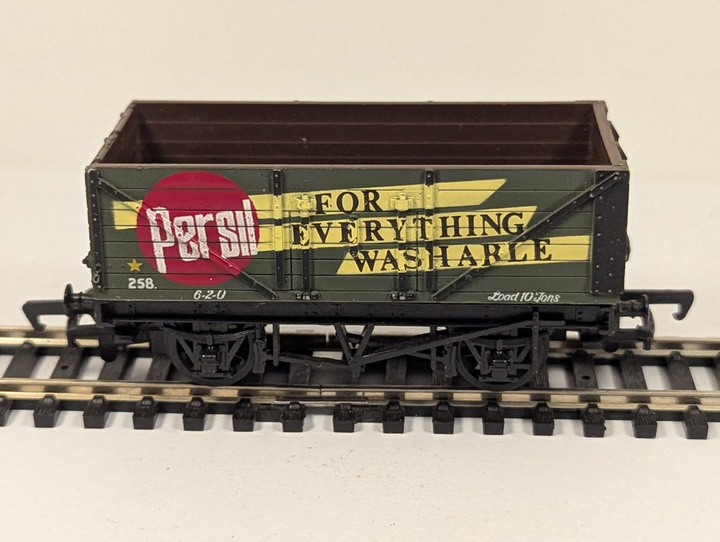 Mainline OO Gauge Persil 7 Plank Open Wagon