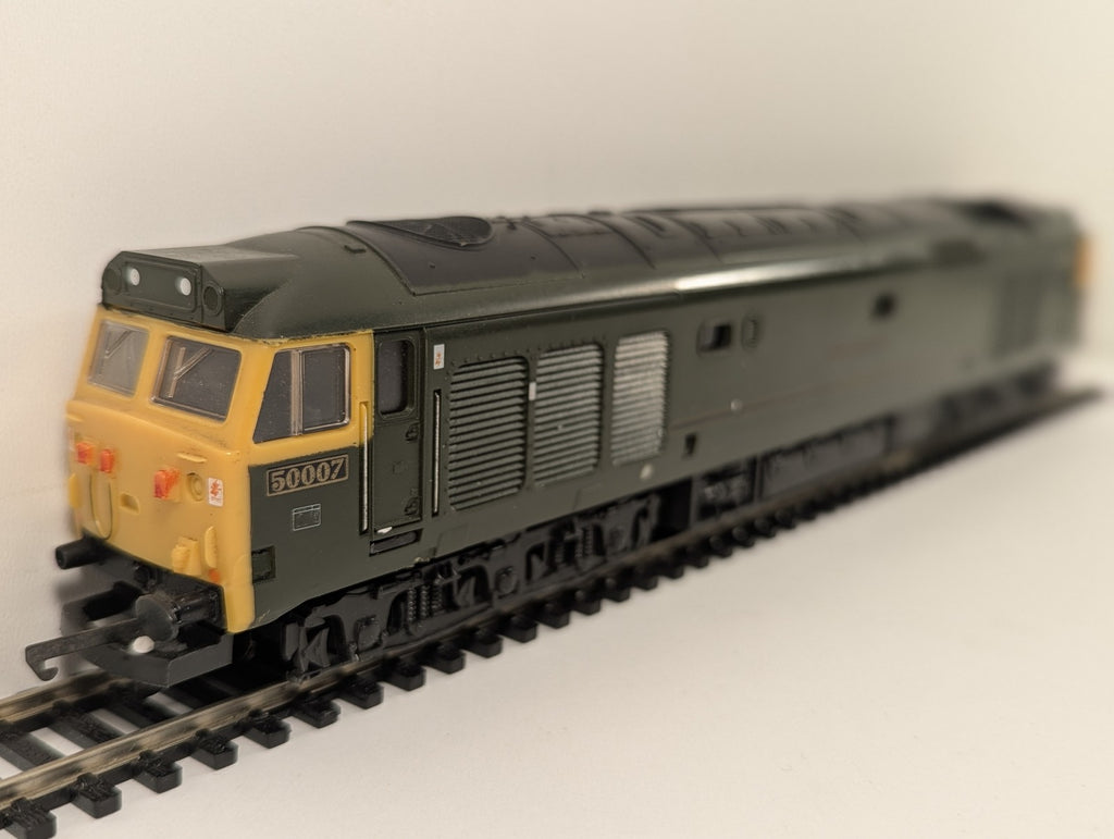 Lima OO Gauge Class 50 50007 'Sir Edward Elgar' Diesel Locomotive GWR Green
