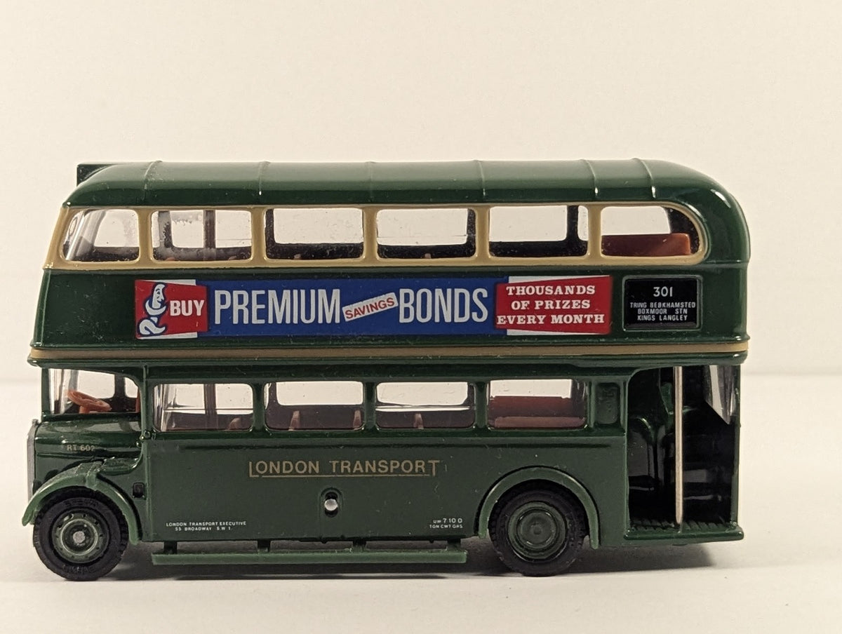 Exclusive First Editions 1:76 London R.T. With Roof Box Bus RT 602