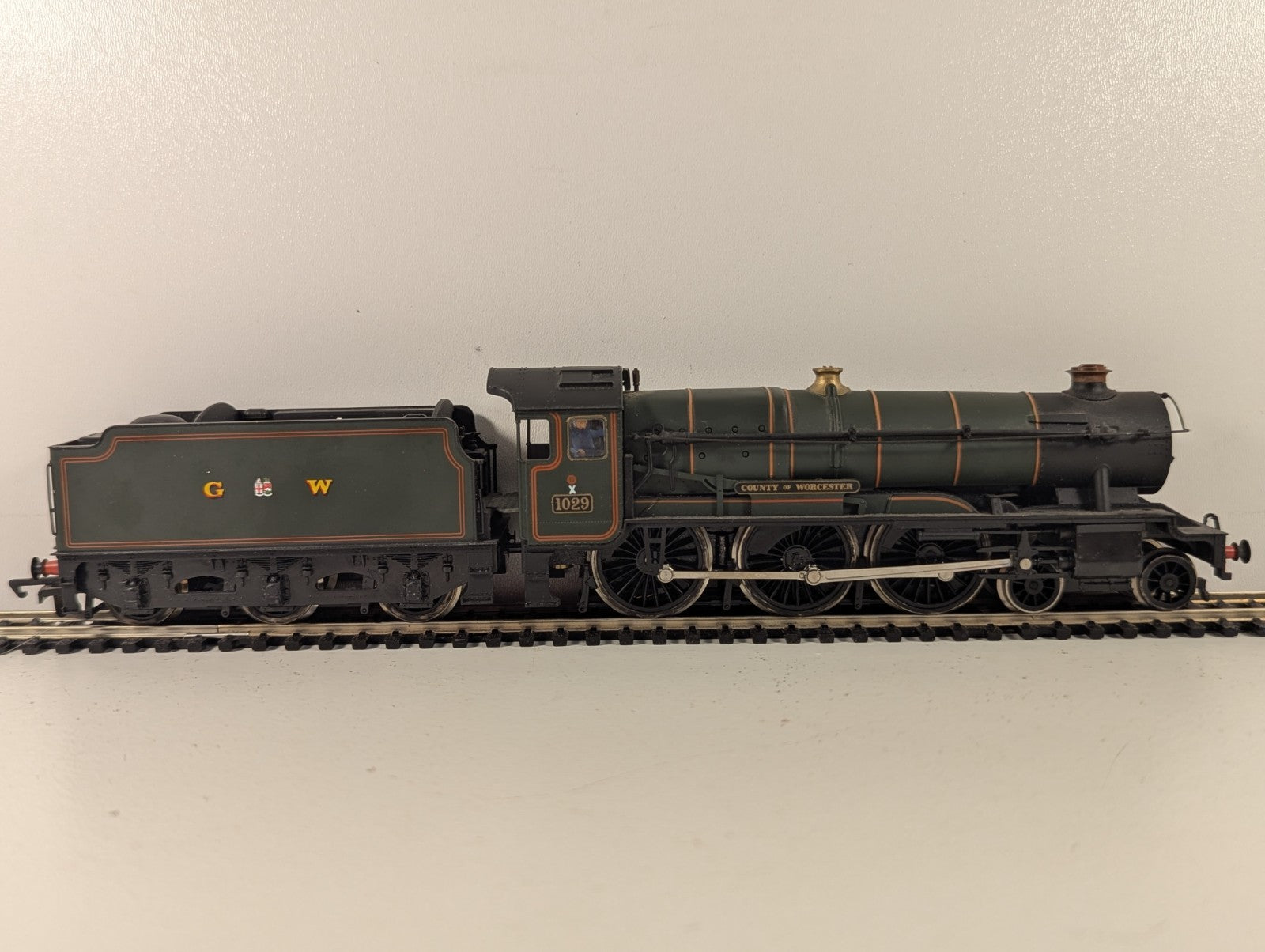 Dapol 000118 GWR 10XX County Class 4-6-0 "County of Worcester" OO Gauge - Boxed
