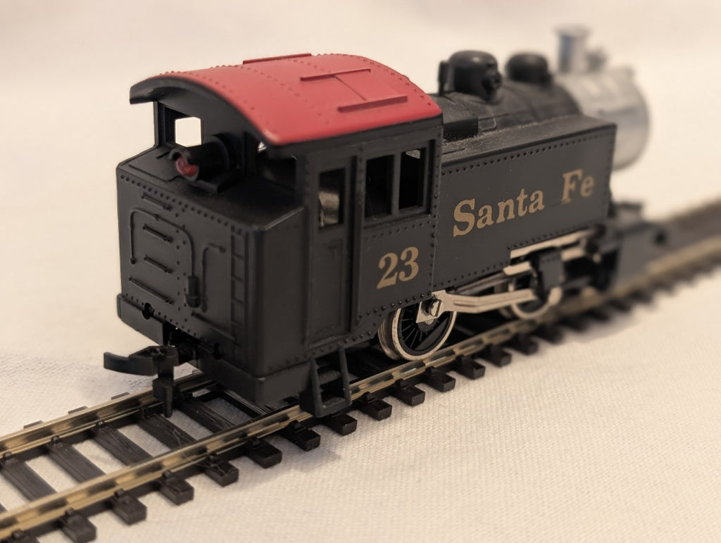 Model Power HO Scale Santa Fe 0-4-0 Tank Switcher – Working Lights