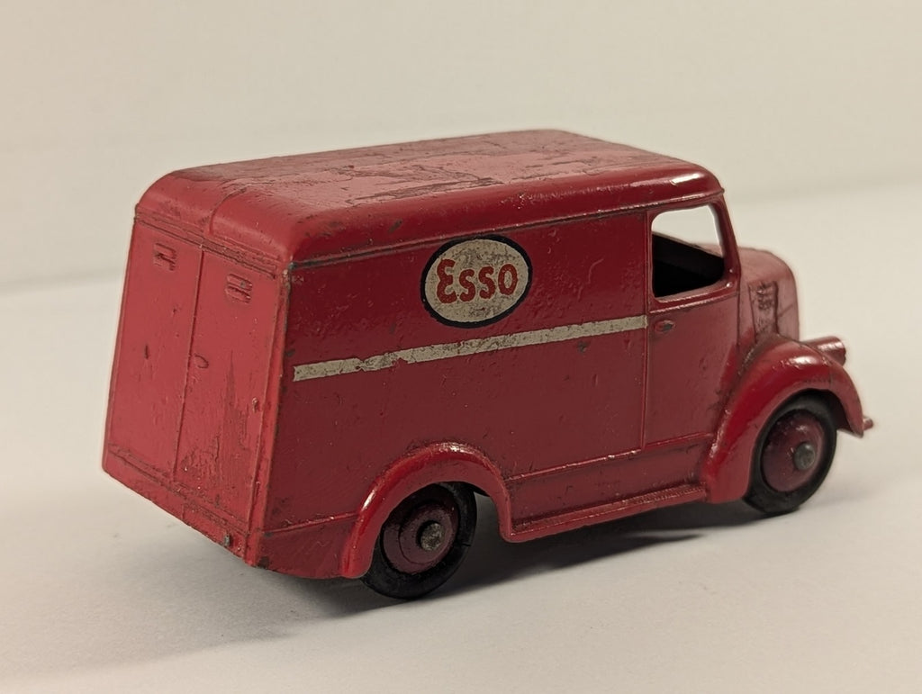 Dinky Toys Trojan Van Die-cast Van Esso