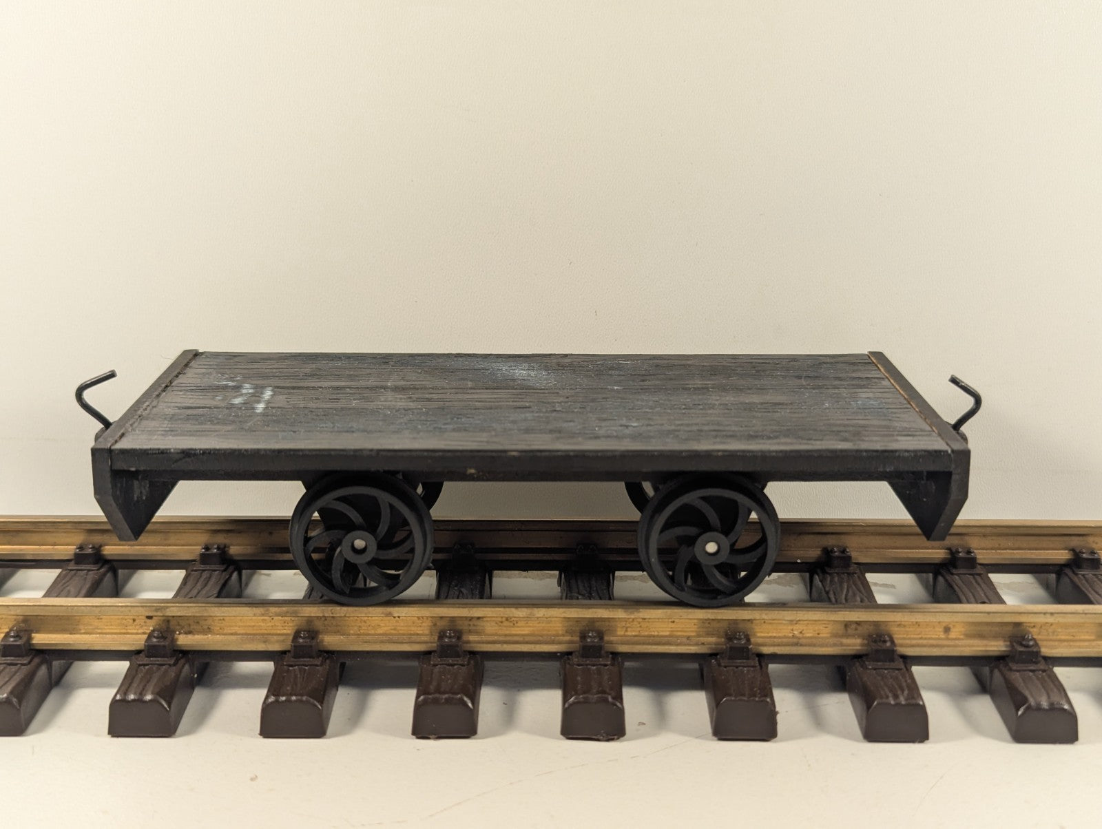 G Gauge Flatbed Wagon