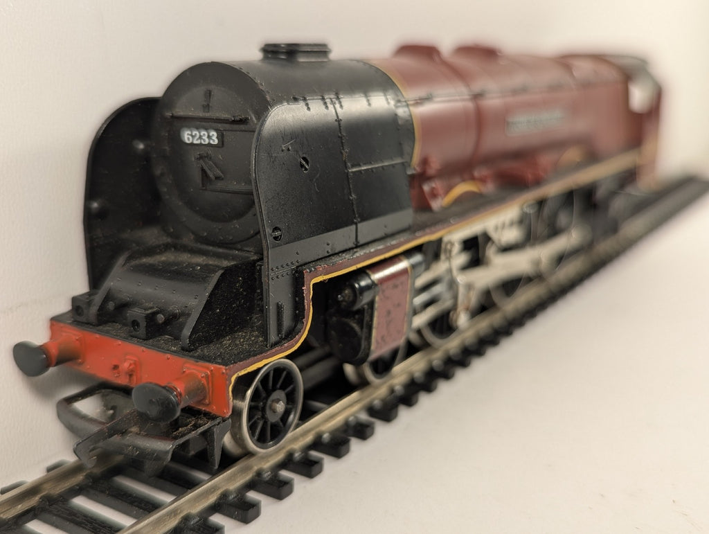 Hornby OO Gauge Coronation Class 4-6-2 'Duchess of Sutherland' Steam Locomotive