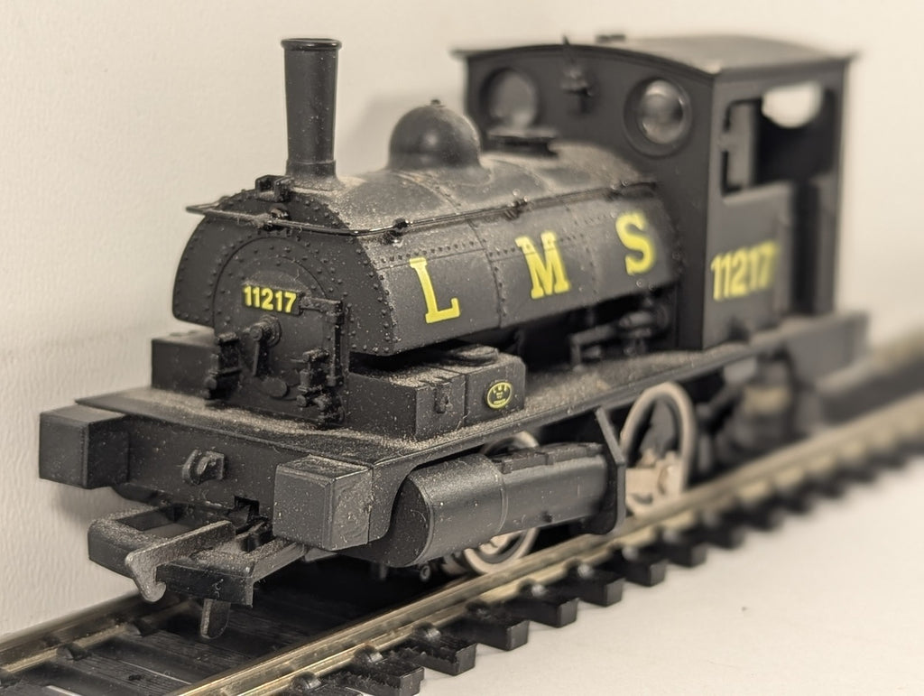 Dapol OO Gauge L&Y Pug 0-4-0 Locomotive 11217 LMS Black D1