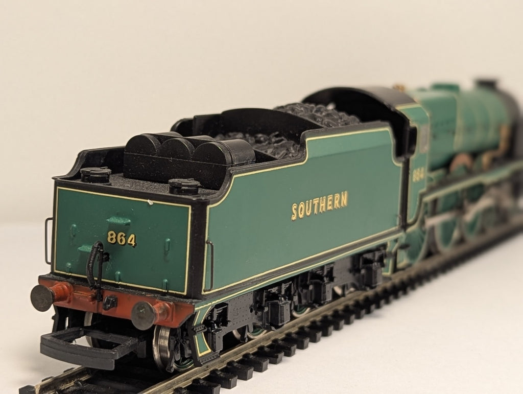 Bachmann 31-401 Lord Nelson 4-6-0 No. 864 “Sir Martin Frobisher” – Spares/Repair