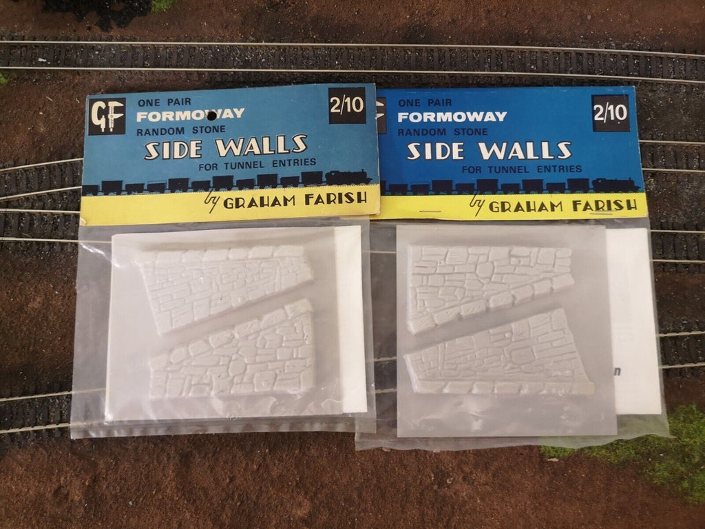 Graham Farish OO Gauge Side Walls (Pair)