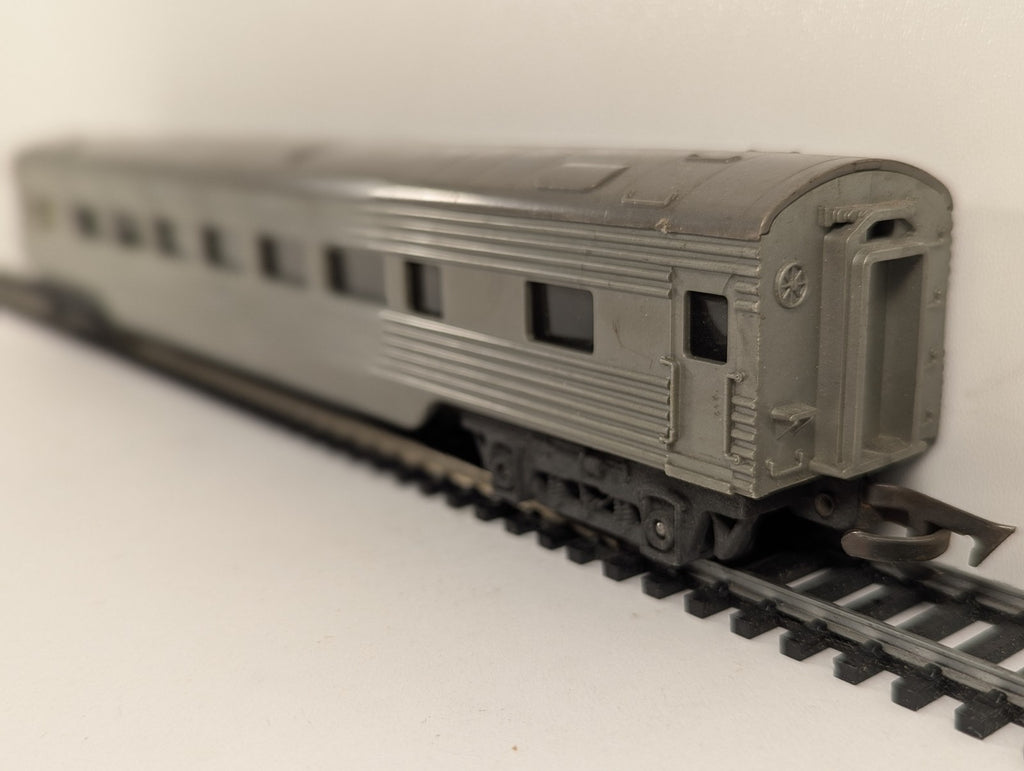 Tri-ang OO Gauge Transcontinental Passenger Coach Grey R.24