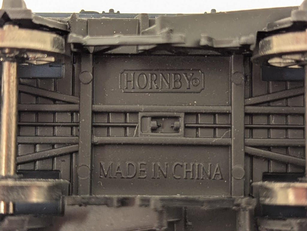 Hornby OO Gauge 7 Plank Open Wagon Parkinson Goods Wagon 39 Parkins