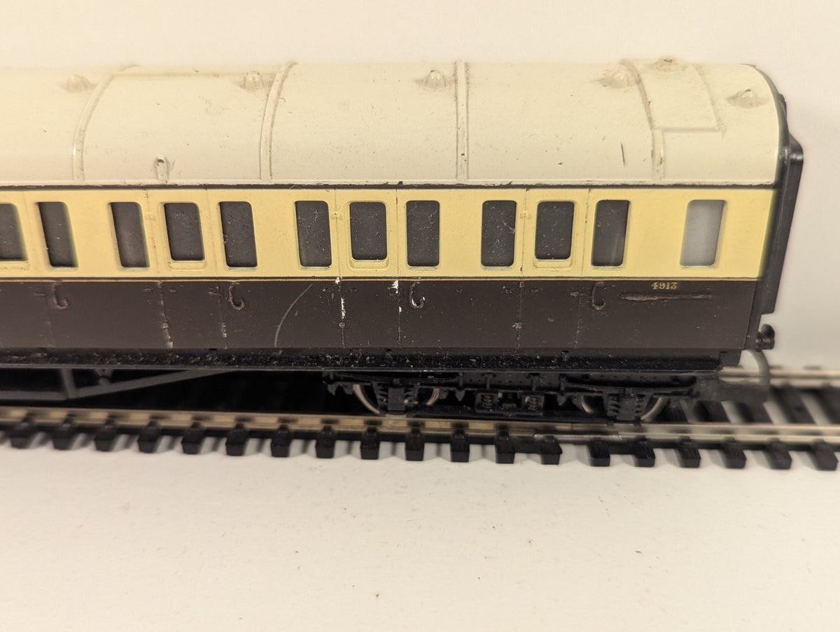 Hornby R457 OO Gauge GWR Collett Corridor Brake Third No. 4913