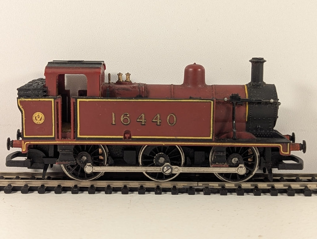 Hornby R052 LMS 3F Jinty 0-6-0T LMS Maroon
