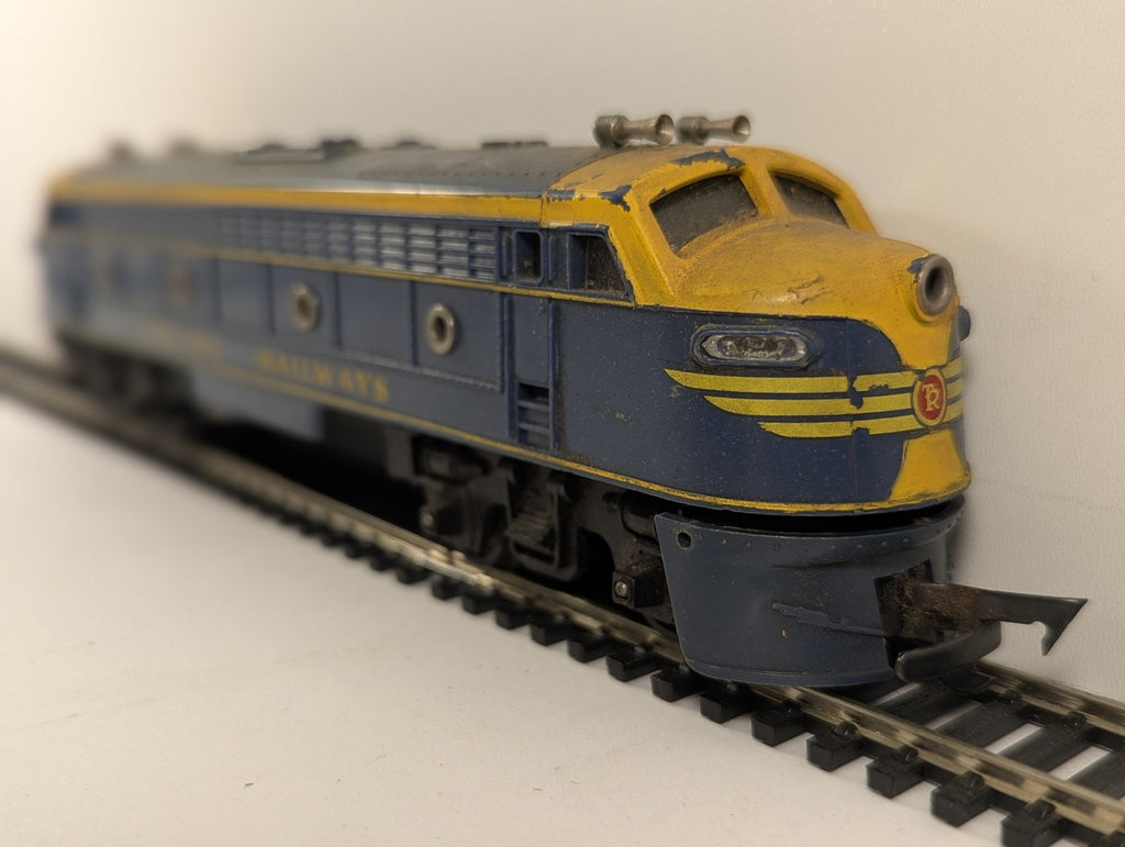 Tri-ang OO Gauge Trans-Continental Double Ended Diesel Locomotive