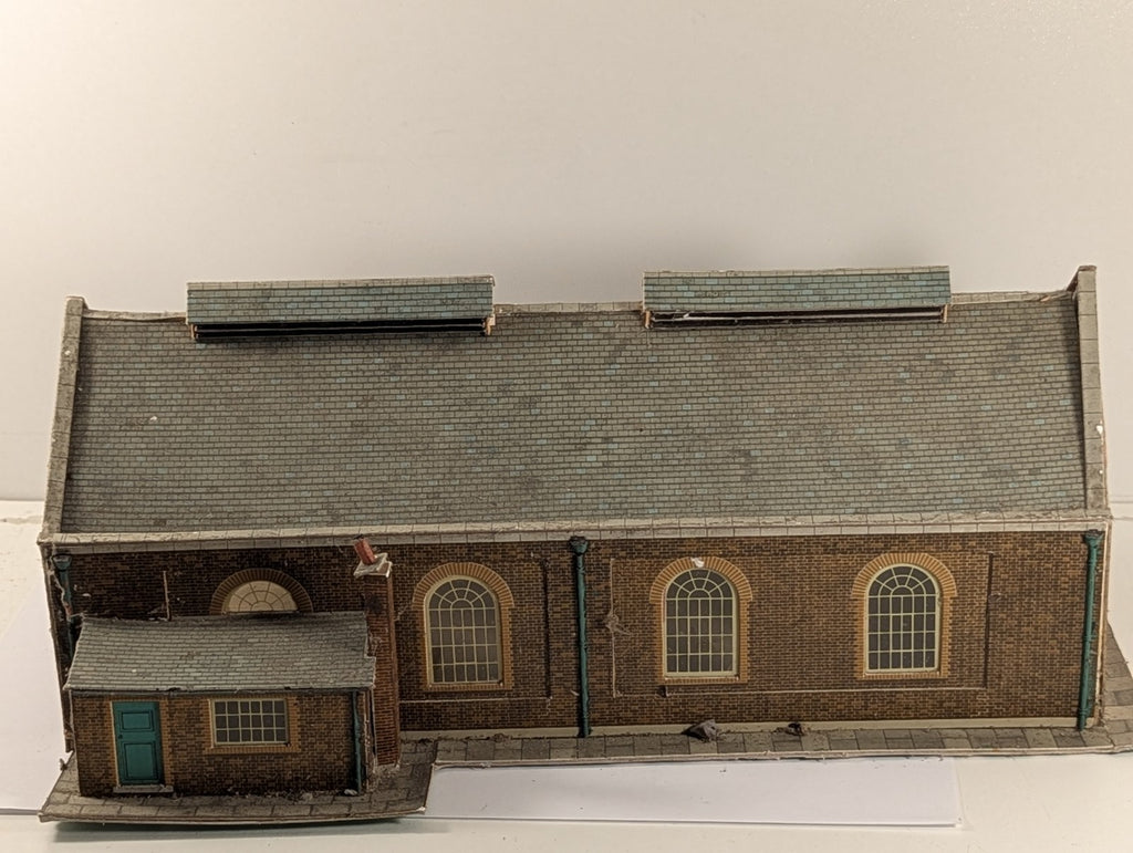 Superquick Two Track Engine Shed Built Card Kit