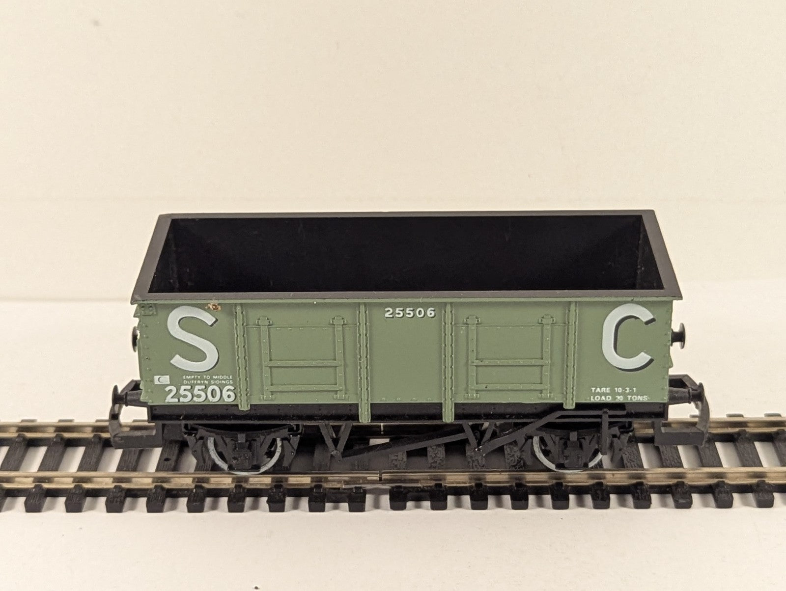 Hornby R730 Stephenson Clarke Steel Mineral Wagon OO Gauge