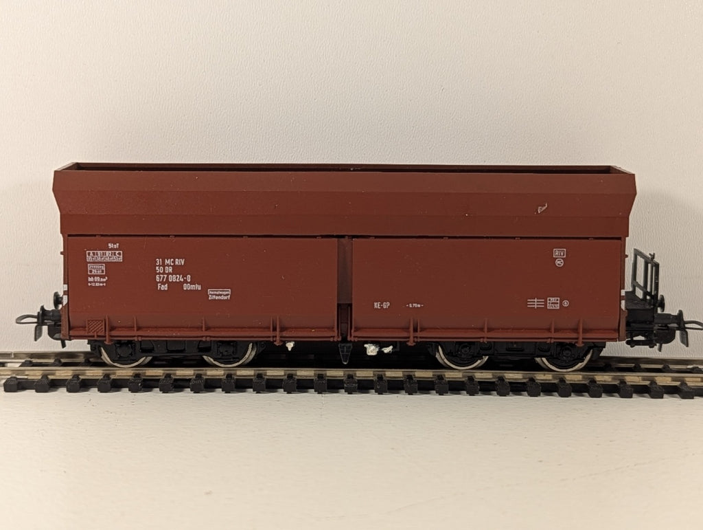 Piko 5-6426-01 HO Gauge DR Self-Unloading Hopper Wagon