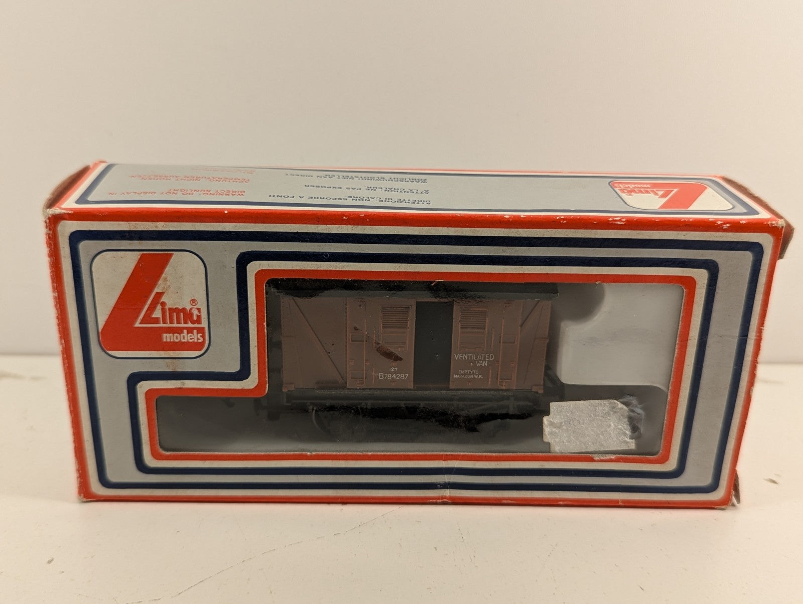 Triang/Hornby R11A OO Gauge BR Sliding Door Vent Van