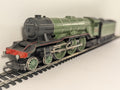 Hornby OO Gauge Class A3 Flying Scotsman Steam Locomotive 4472 LNER Apple Green