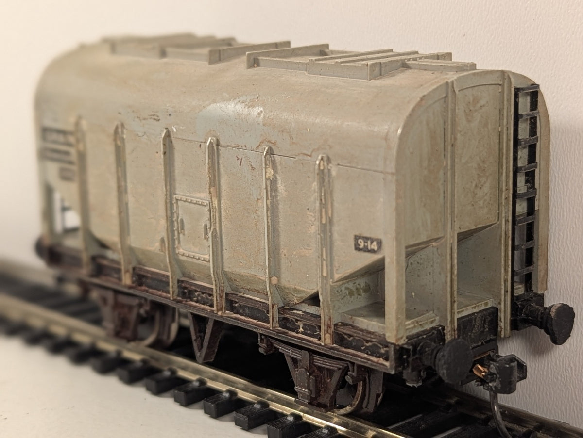 Wrenn OO Gauge BR Bulk Grain Hopper Wagon