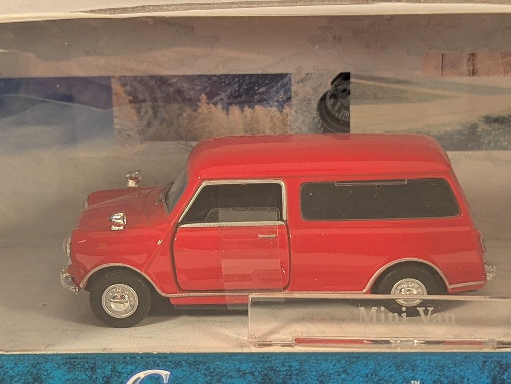 Cararama 1:43 Mini Van Die-cast Model Vehicle Red