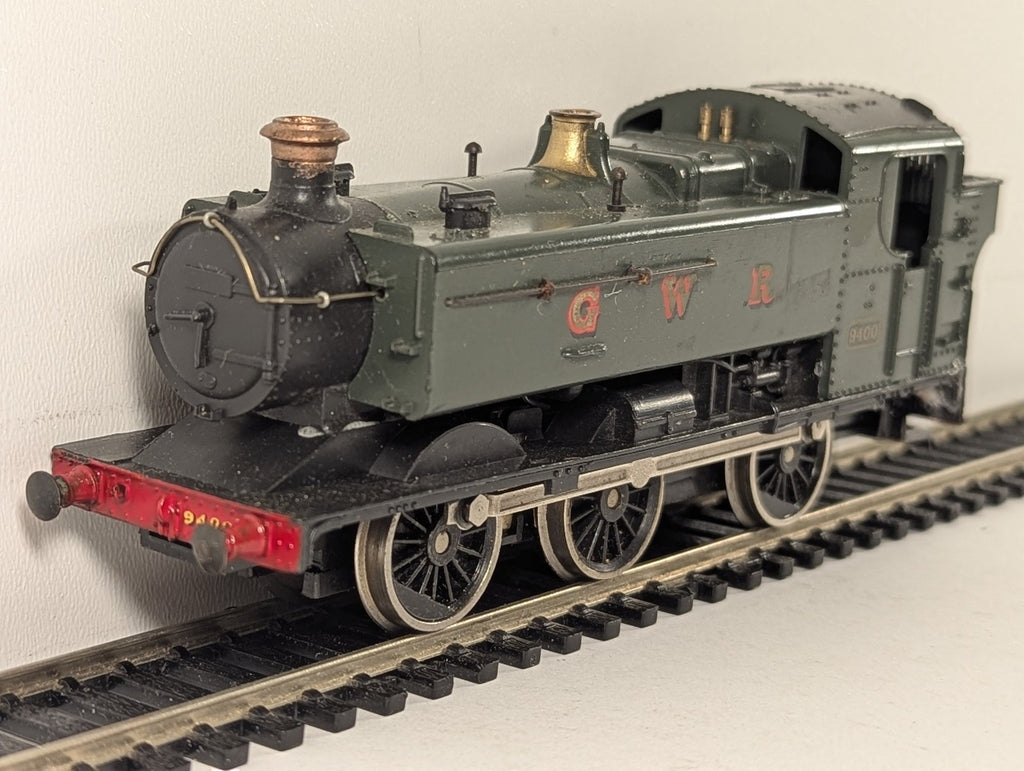 Lima OO Gauge GWR Class 94xx 0-6-0 Pannier Tank Steam Locomotive 9400 GWR Green
