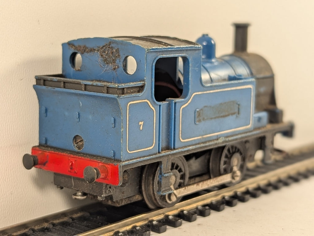 Tri-ang OO Gauge Nellie 0-4-0 Tank Locomotive Steam Locomotive 7 Blue R.355