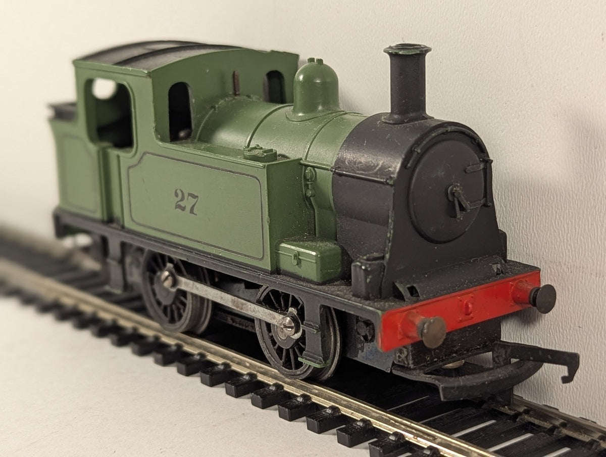 Tri-ang OO Gauge 0-4-0 Tank Steam Locomotive 27 Green R355 - Spares