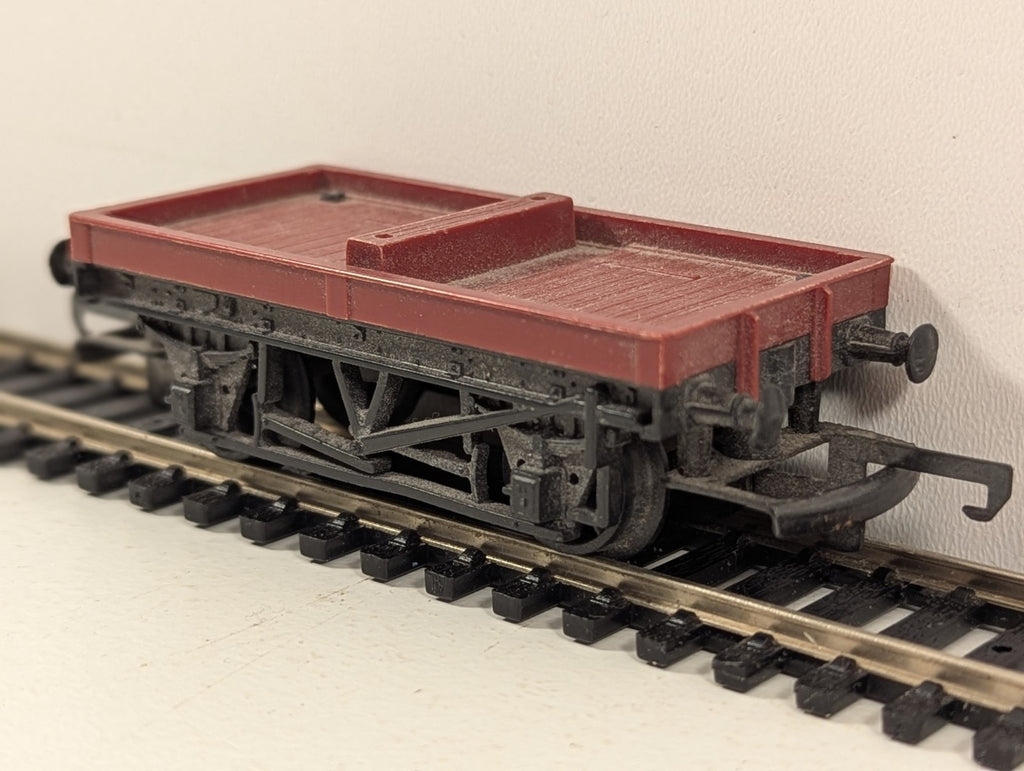 Tri-ang R17 OO Gauge Conflat Wagon