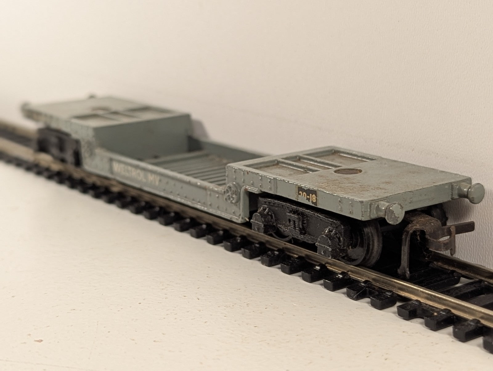Hornby Dublo 40 Ton Bogie Well Wagon Weltrol MV OO Gauge