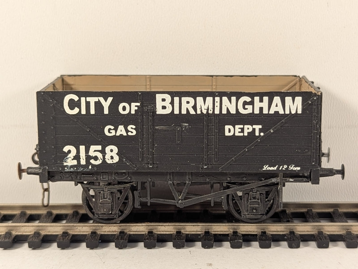 Kit-built OO Gauge 7 Plank Open Wagon Goods Wagon 2158