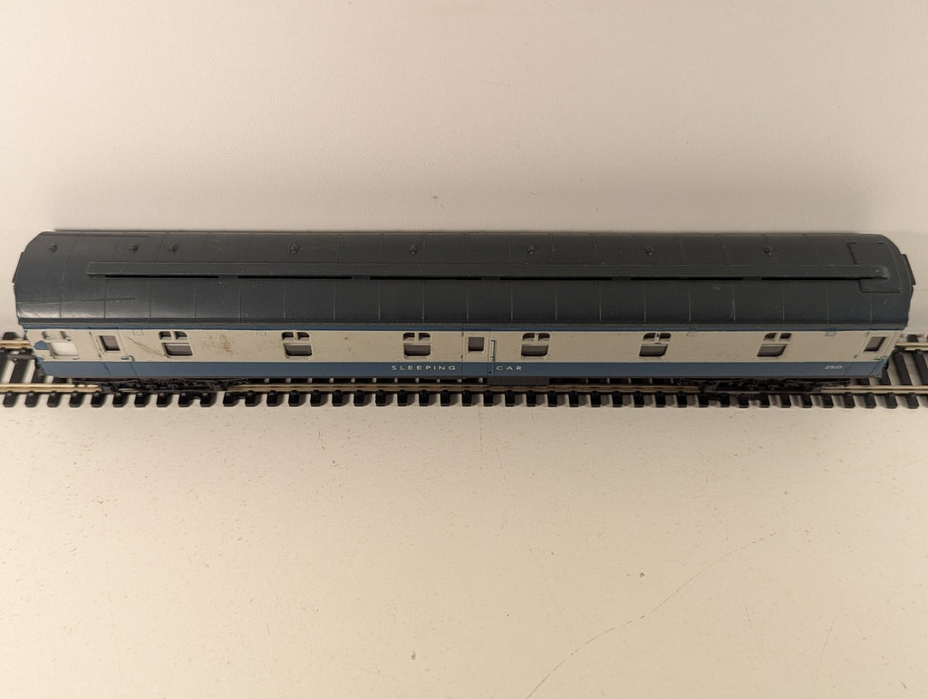 Tri-ang Hornby R339 BR Mk1 Sleeping Coach Blue & Grey OO Gauge