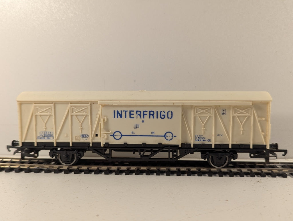 Tri-ang Hornby OO Gauge Interfrigo Refrigerated Van 028 6 184-3 P