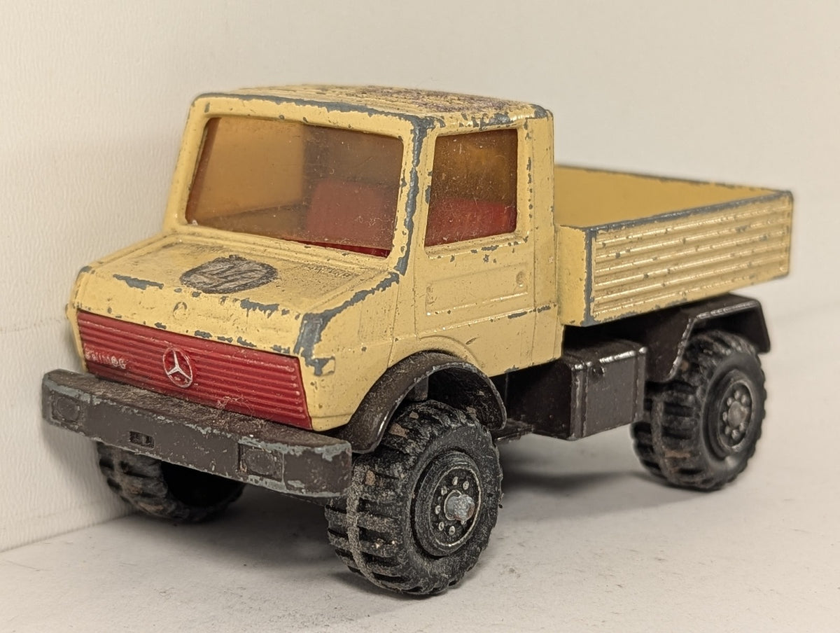 Matchbox Mercedes-Benz Unimog Die-cast Vehicle Yellow K-10