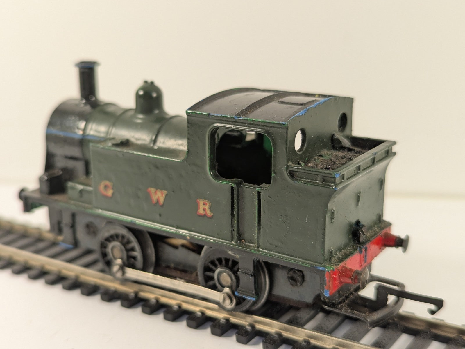 Tri-ang OO Gauge 0-4-0 Shunter GWR Green Spares/Repair